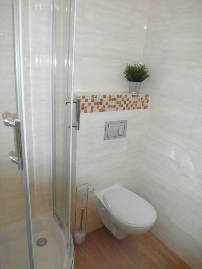 Ares Apartments Przemyśl Buitenkant foto